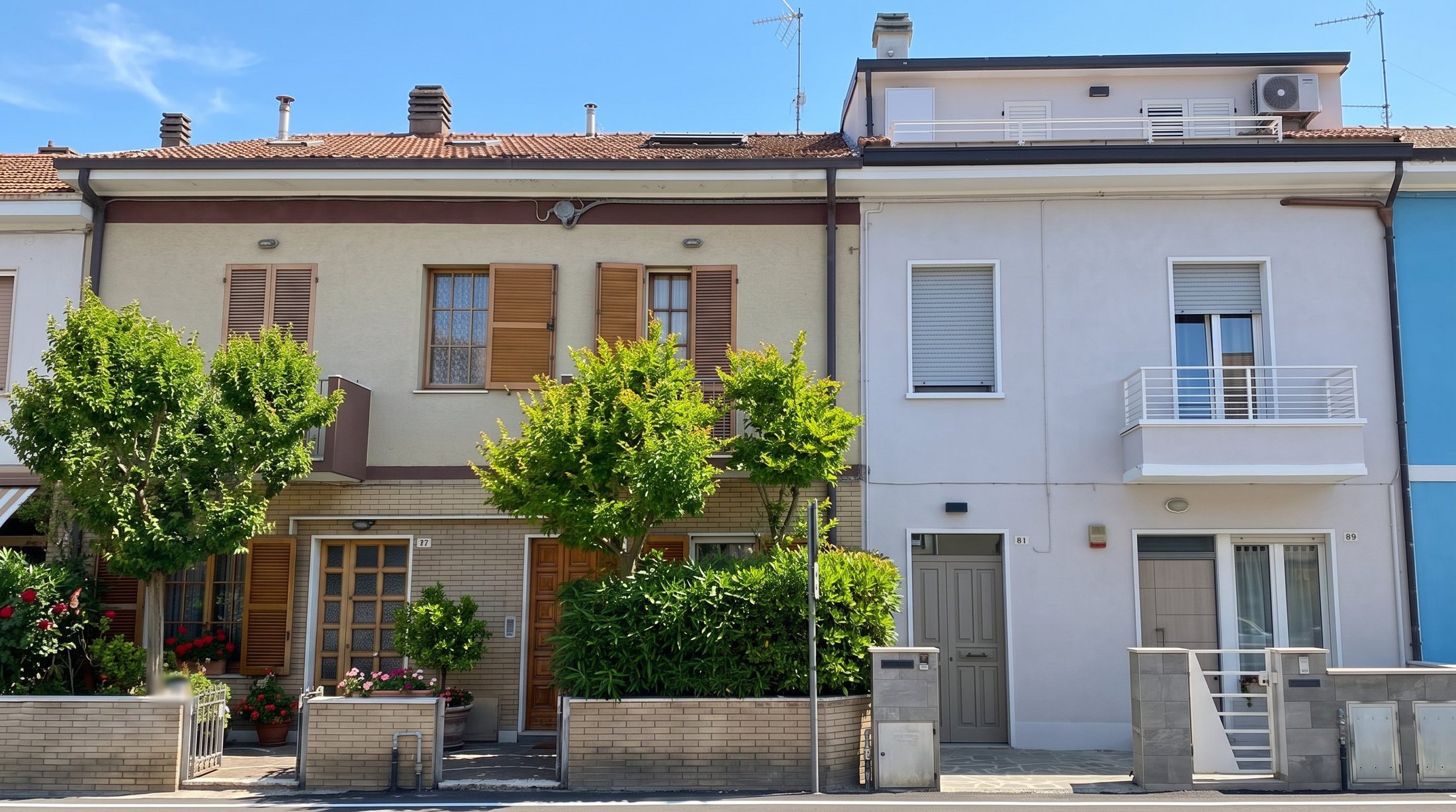 Maison Mare&Monti e Claire Sweet Home, le due case affiancate in via Lodovico Agostini a Pesaro